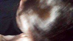 Pijpt dikke zwarte lul