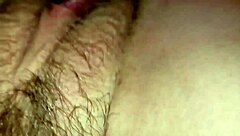 アマチュアたちの親密な瞬間を撮った自家製ビデオチェック