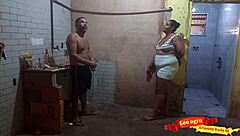 BBW Offers Ass to Bricklayer