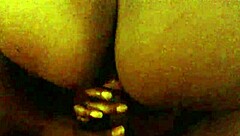 Amcık sikme aksiyonu yoğun itişler derin penetrasyon