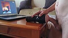 Dedicado a la mujer de mis sueños con mano en gran polla