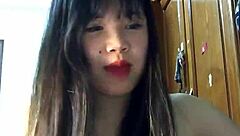 gái chơi bigo hở háng trong buổi livestream