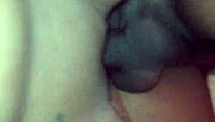 Amateur 18+ de la favela follando con un tío bueno en acción ardiente.