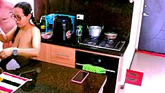 surprise sex in kitchen with big ass babe 😏