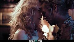 Blonde Slut Siouxsie Q Gets Rough Raw Fucking From Stranger