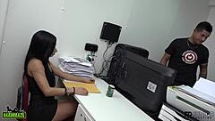 O Patrão Fudeu A Secretária Dentro Do Escritório - Carol Corrales Continua No Red