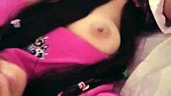 mexican girl offers herself