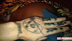 Amante Angola'lı siyah güzelini döllendirip cornoya gösteriyor