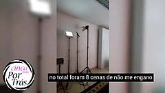 E aí, confere esse episódio lésbico brasileiro selvagem com cuzões e tetas grandes na neve! ❄️