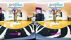 Vr 3d foot girl crushes nylons in high heels!