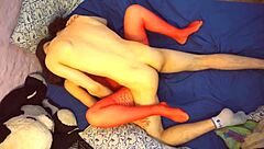 Lena gime fuerte en garganta profunda y follada