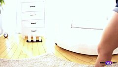 Tmwvrnet Com - Ellen Betsy - Steamy Solo Of The Hot Busty Babe In Tight Shorts!