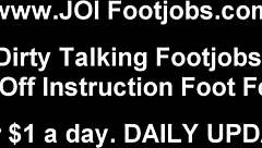 i want your cum all over my feet 😍