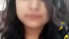 Oh wow, Sona Bhabhi’s nipple show on Bigo Live is unreal! Don’t miss those huge tips!