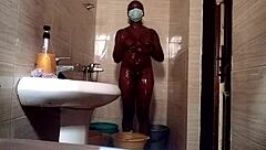 Shower time with sweet Kuzy