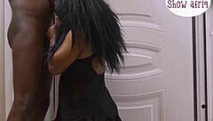 Horny madam gets big cock gateman to fuck and squirt 😈