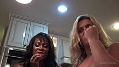 Watch These Hot Lesbians Lick Pussy, She Said