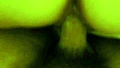 素人自宅でデカ白チンポに跨がって全長感じる騎乗位