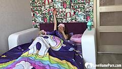 nothing beats morning solo play in my bed, gets me going every time