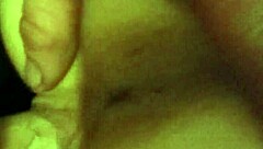 ホットな赤毛が四つん這い、剃毛マンコをハードに犯されて喘ぐ