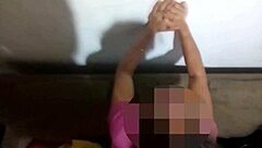 Luana Axe gime fuerte despertando vecinos con su culo grande