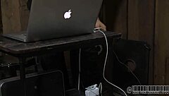 하드코어 사도마조 노예 극한 고통 견디기 장면