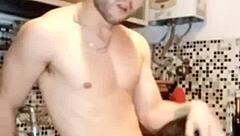 Plomero DESTAPA My Pipes with Wild Handjob Action