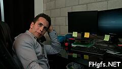 Gadis remaja 18+ excited hisap kontol dan dikongkek keras