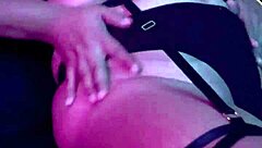 Noche De Modelo: Milf's Small Tits Get a Sensual Massage