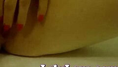 wanna see my pussy shaved underwater up close?