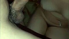 Apabila teman lelaki tinggalkan saya sendirian dan saya perlukan duit tapi tak nak kongkek, pelacur Argentina 18+ kecil ini bagi rimjob dan blowjob untuk wang