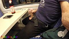 İnanılır gibi değil hareketli trende üçüncü boşalmam