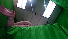 scarlett johnson taking it deep with only 2 left