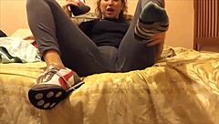 I Want You to Smell My Super Smelly Feet and Pantyhose