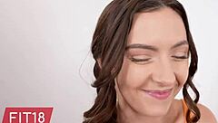 핏18 - 세레나 힐 - 귀여운 틴 18+ 땋은 머리 POV 캐스팅, 보고 싶어?