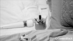 Курю долларовые купюры для фетиш веселья с бразильской звездой