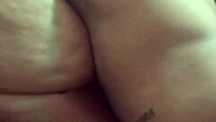 Dando um pouquinho de cu pro leo ogro?