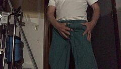 Gay dude gets a rough rub down now