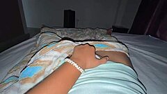 I luv stickin' my fingers in mornin' b4 headin' to uni...