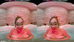 Katie Kush dapat pantat ketatnya creampied dalam doggy anal