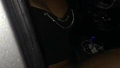 Dogging a Safada Adora Transar na Rua com Vários Estranhos