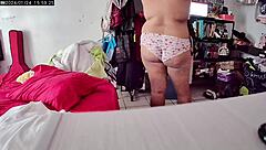 grabando video para esposo en trabajo