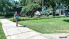 برييلا ماركيز، مراهقة بيروفية صغيرة، منحنية لنيك اختبار