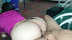 Gordita trabajadora webcam takes a break to ride a hard cock