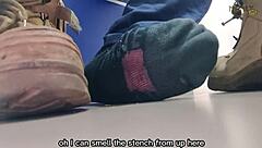 Padrastro gay y tío DILF cachondo en fetiche látex