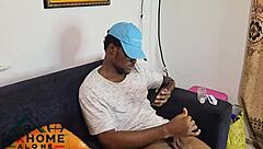 Gerade gesehen, wie eine süße Kleine 18+ den Nachbarn beim Solo-Session beobachtet