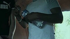 Gay V dun hooks up during a flirty behind-the-scenes shoot