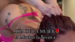 ¡Ey, qué pasa con esta milf latina en cosplay haciendo tríos lesbianos al aire libre por su cumple compilado?