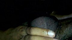 Kawan perempuan saya kejutkan saya dengan persembahan oral pertama di rumah