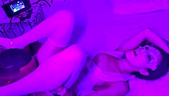 بعد المدرسة، أخ زوجي حفرني بقوة، يا إلهي! 😍